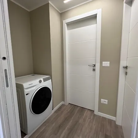 Arena Appartments Διαμέρισμα Σαβόνα